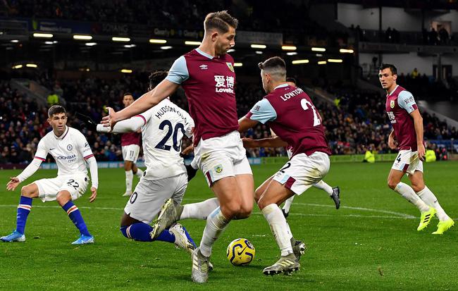 Chelsea 4-2 Lectra Burnley gewinnt den Sieg